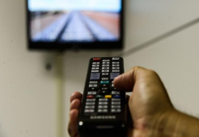 Propaganda eleitoral para 2º turno em rádio e TV retorna nesta 6ª feira