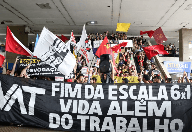 Protesto em Brasília pedindo fim da escala 6x1 | Divulgação/Valter Campanato/Agência Brasil