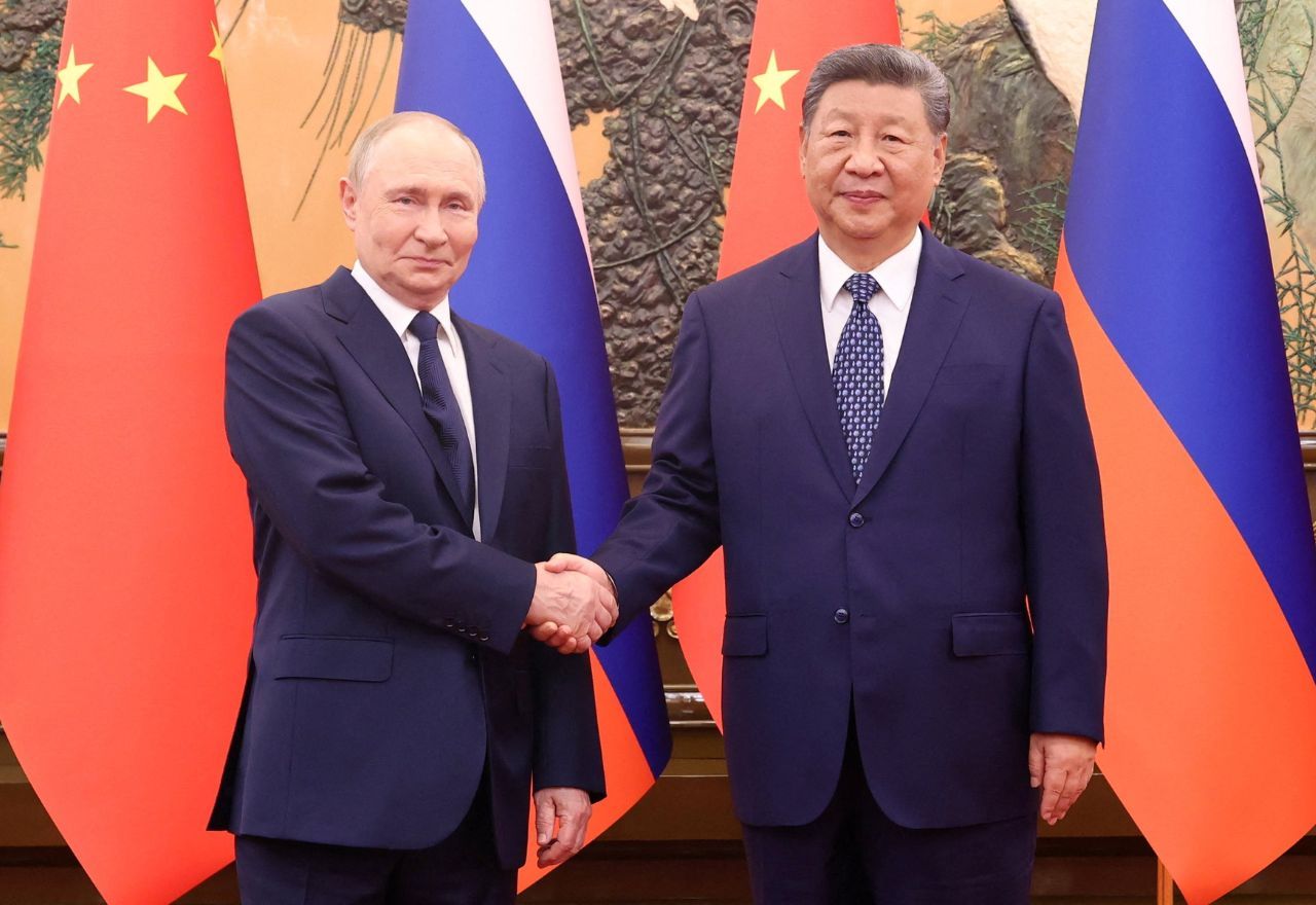 Putin e Xi assinaram mais de 20 acordos, desde energia até inteligência artificial - China Daily via REUTERS