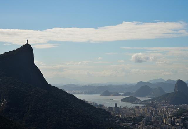 RJ