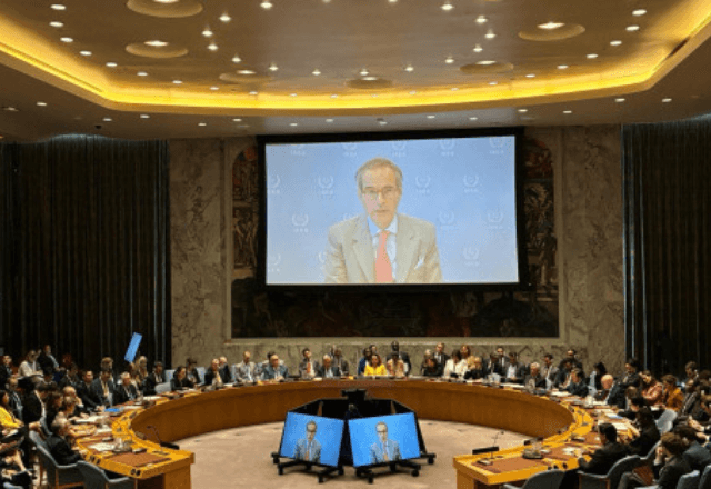 O Diretor Geral da AIEA, Rafael Mariano Grossi, informa o Conselho de Segurança da ONU em 20 de junho de 2025 | Reprodução AIEA/N. Luzio