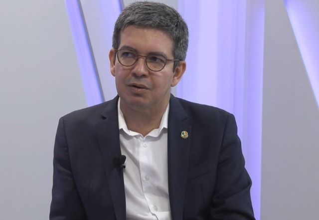 Reforma tributária: leis complementares devem ser enviadas ao Congresso antes de 15/4, diz Randolfe