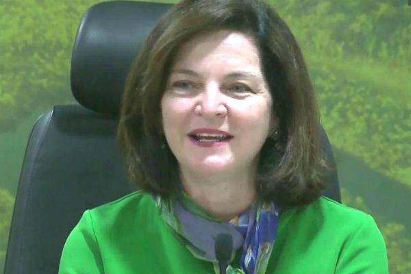 Raquel Dodge pede abertura de inquérito para investigar políticos