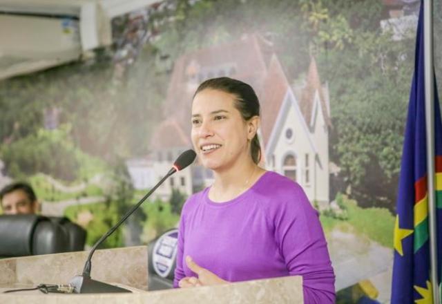 PE: Raquel Lyra (PSDB) é eleita primeira mulher governadora PE: Raquel Lyra (PSDB) é eleita primeira mulher governadora