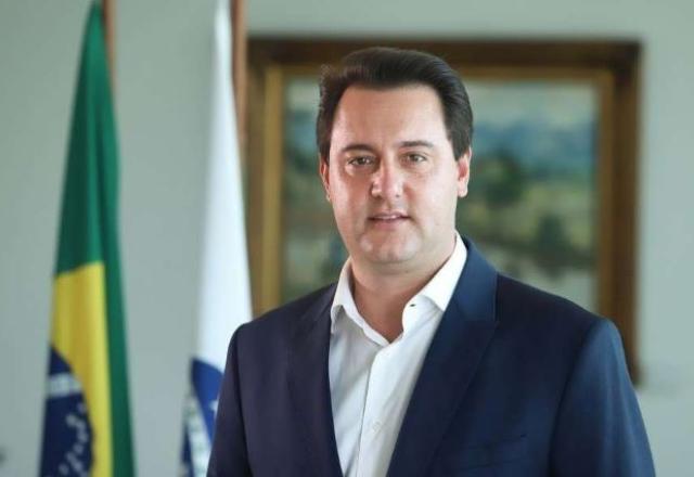 Aliados de Ratinho Jr. minimizam interferência de Flávio Bolsonaro a favor de Moro