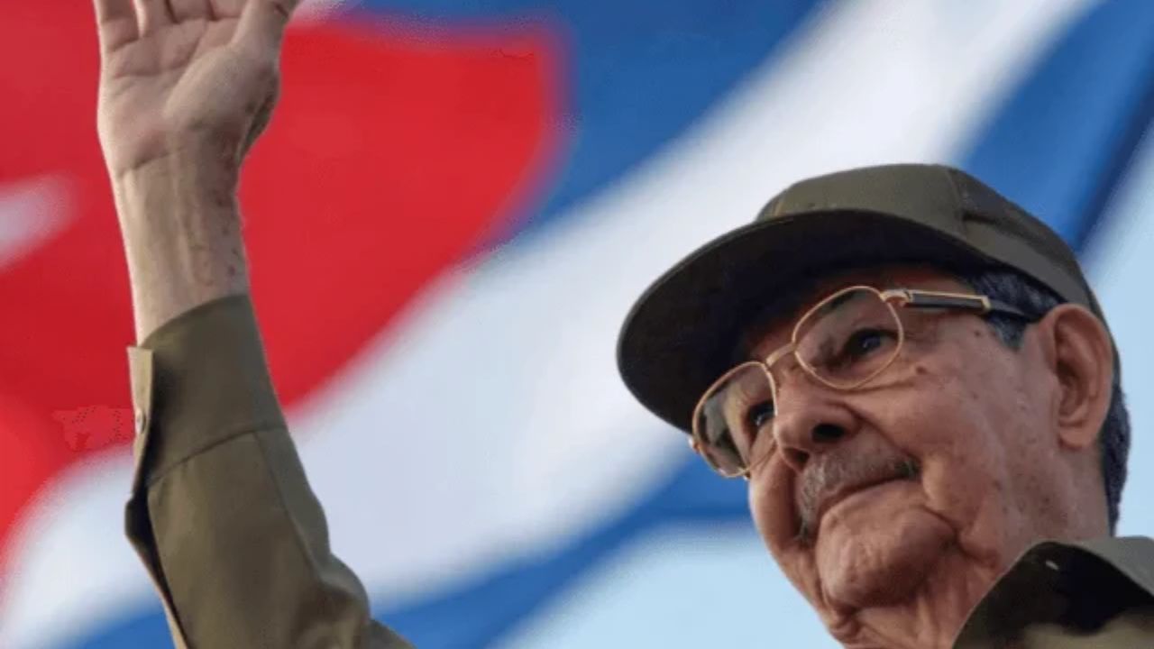 EUA emitem mandado de prisão contra Raúl Castro