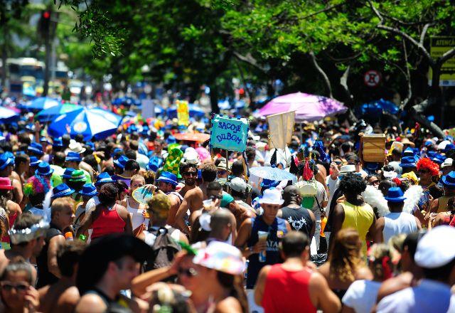 Realização de planos para o Carnaval 2023 acontece em meio ao controle da pandemia de covid-19 no país | Agência Brasil