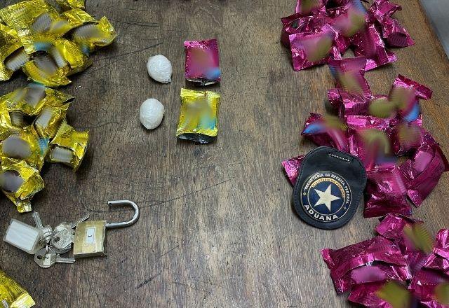 Cocaína apreendida em embalagem de bombom | Divulgação/Receita Federal