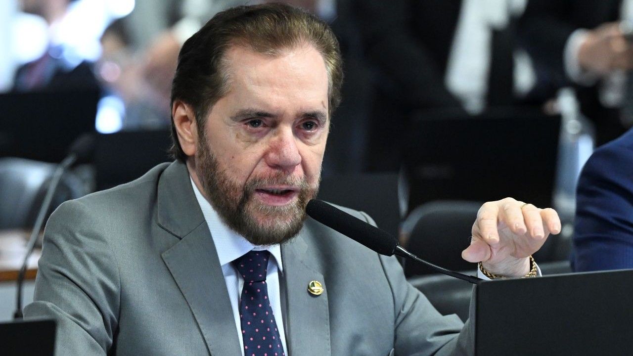 Relator da PEC da autonomia do BC na CCJ, senador Plínio Valério (PSDB-AM) | Divulgação/Geraldo Magela/Agência Senado