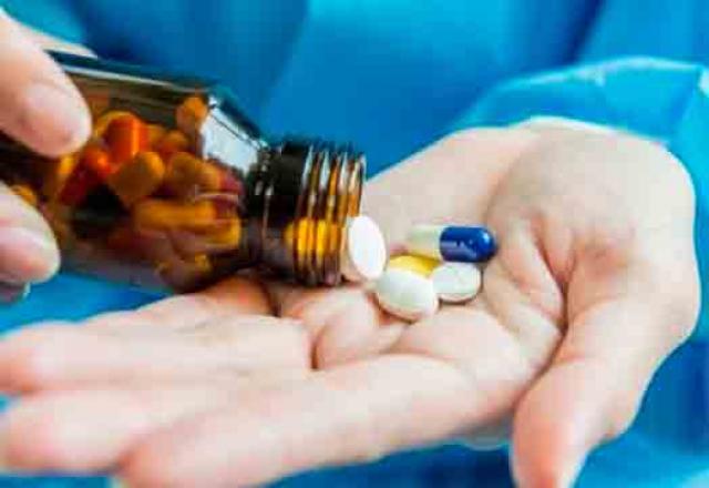 Homem provoca aborto sem consentimento da namorada, paga fiança e é solto