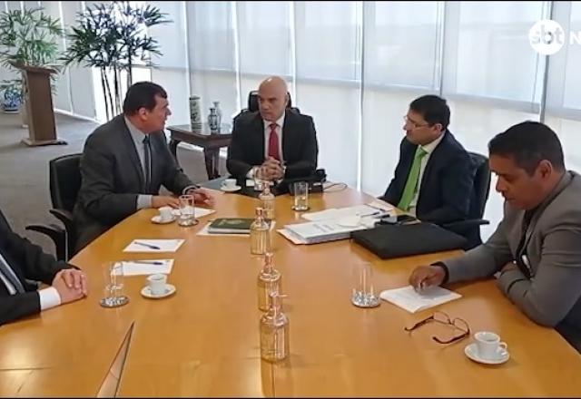 Reunião entre ministro da Defesa e Alexandre de Moraes
