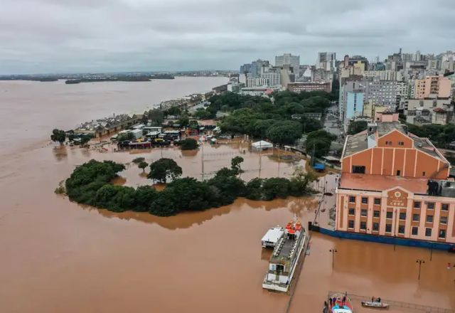  Rio Guaíba, usina do gasômetro, em Porto Alegre após chuva intensa | Gilvan Rocha/Agência Brasil