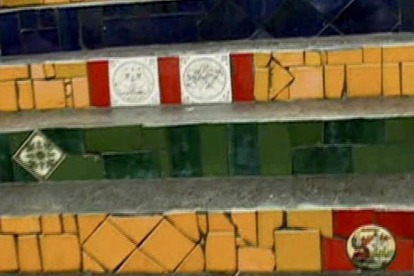 Rio de Janeiro tomba Escadaria Selarón