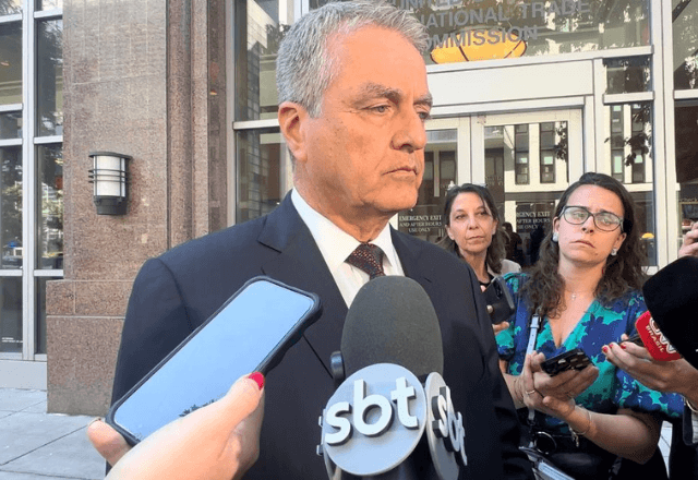 Roberto Azevêdo em conversa com jornalistas em Washington