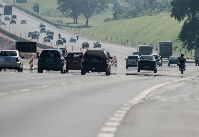 Rodízio restringe a circulação de veículos no Anel Viário da Cidade nos períodos de pico para um melhor andamento do trânsito | Agência Brasil