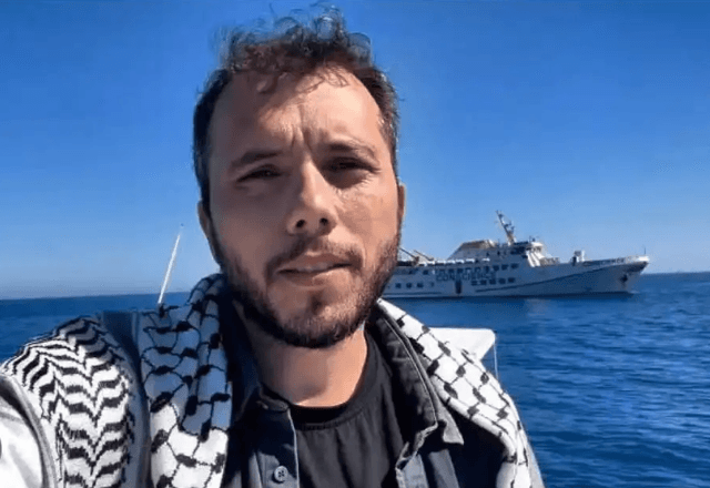 Lula exige libertação imediata de Thiago Ávila, ativista brasileiro detido por Israel Lula exige libertação imediata de Thiago Ávila, ativista brasileiro detido por Israel