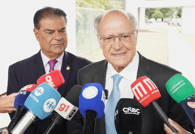 Vice-presidente, Geraldo Alckmin, e senador Nelsinho Trad (PSD-MS) | Divulgação/Cadu Gomes/VPR
