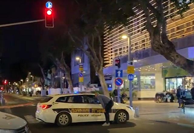 Viatura da polícia em Tel Aviv (Mariana Alonso/SBT News)