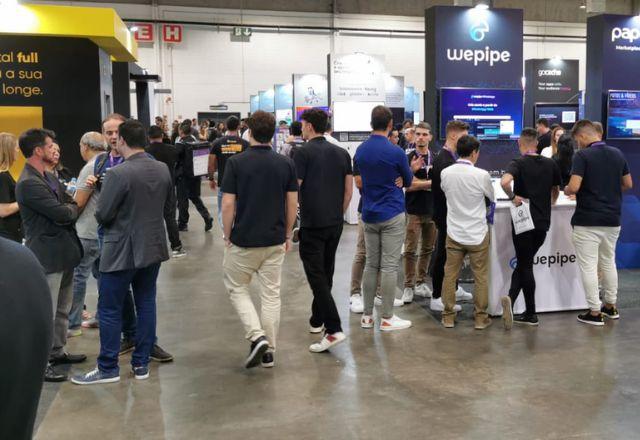 Gigantes estão de olho em startups e fazem estratégias para conseguir novas parcerias na Bossa Summit | Cido Coelho/SBT News