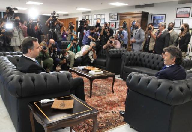 Ministro Luiz Fux em audiência com presidente do Senado Rodrigo Pacheco | Reprodução/Nelson Jr./SCO/STF