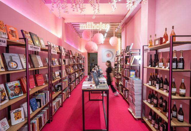 Saiba onde você ir passear em Barcelona com cenários rosa bem ao estilo do filme "Barbie"