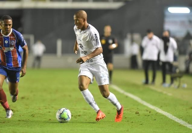 Santos pede adiamento de partida contra Athletico-PR por Libertadores