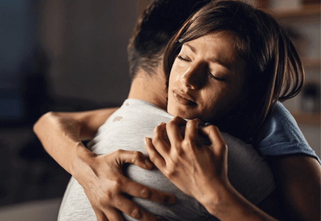 Saudade pode ser um caminho de cura e resgate emocional | Freepik