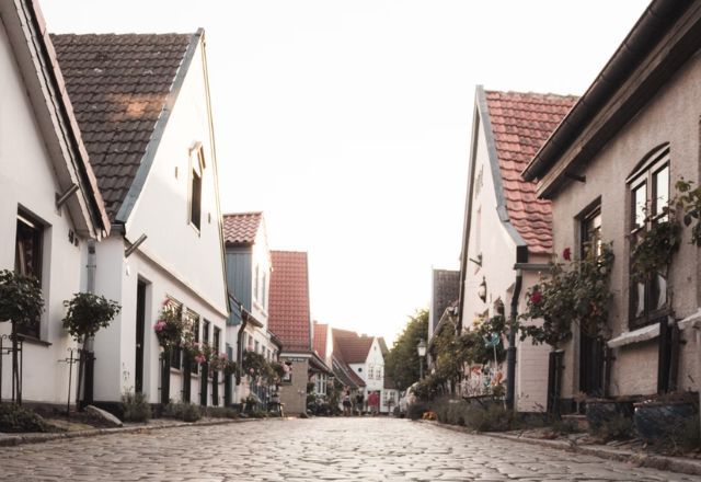 Schleswig-Holstein puxa iniciativa pela soberania digital dos seus cidadãos evitando uso de sistemas fechados, como o da Microsoft | Unsplash