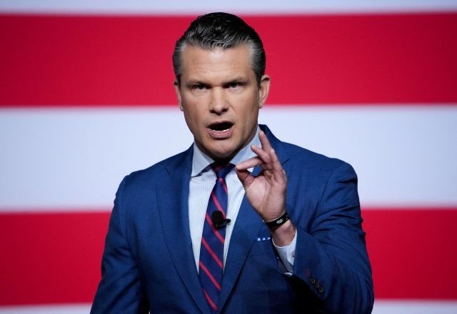Secretário de Defesa dos EUA, Pete Hegseth | 30/09/2025/Andrew Harnik/Pool via Reuters