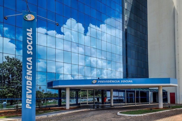 Há indício que ex-diretor do INSS foi indicado por Weverton Rocha, diz relator da CPMI