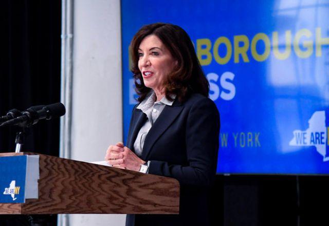 Segundo Kathy Hochul, medida tem como objetivo aumentar a segurança no estado | Flickr