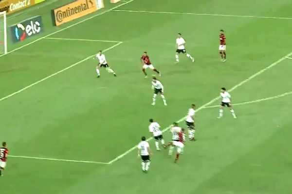 Semifinal da Copa do Brasil começa com polêmica e apenas um gol