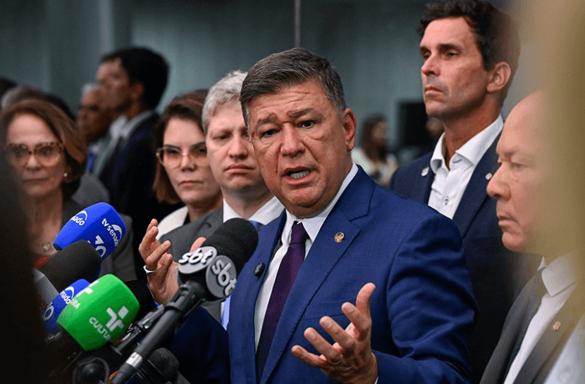 Senador Carlos Viana (Podemos-MG), presidente da CPMI do INSS | Divulgação/Marcos Oliveira/Agência Senado