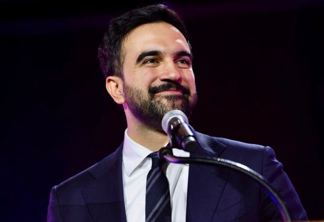 Democrata Zohran Mamdani é eleito prefeito de Nova York