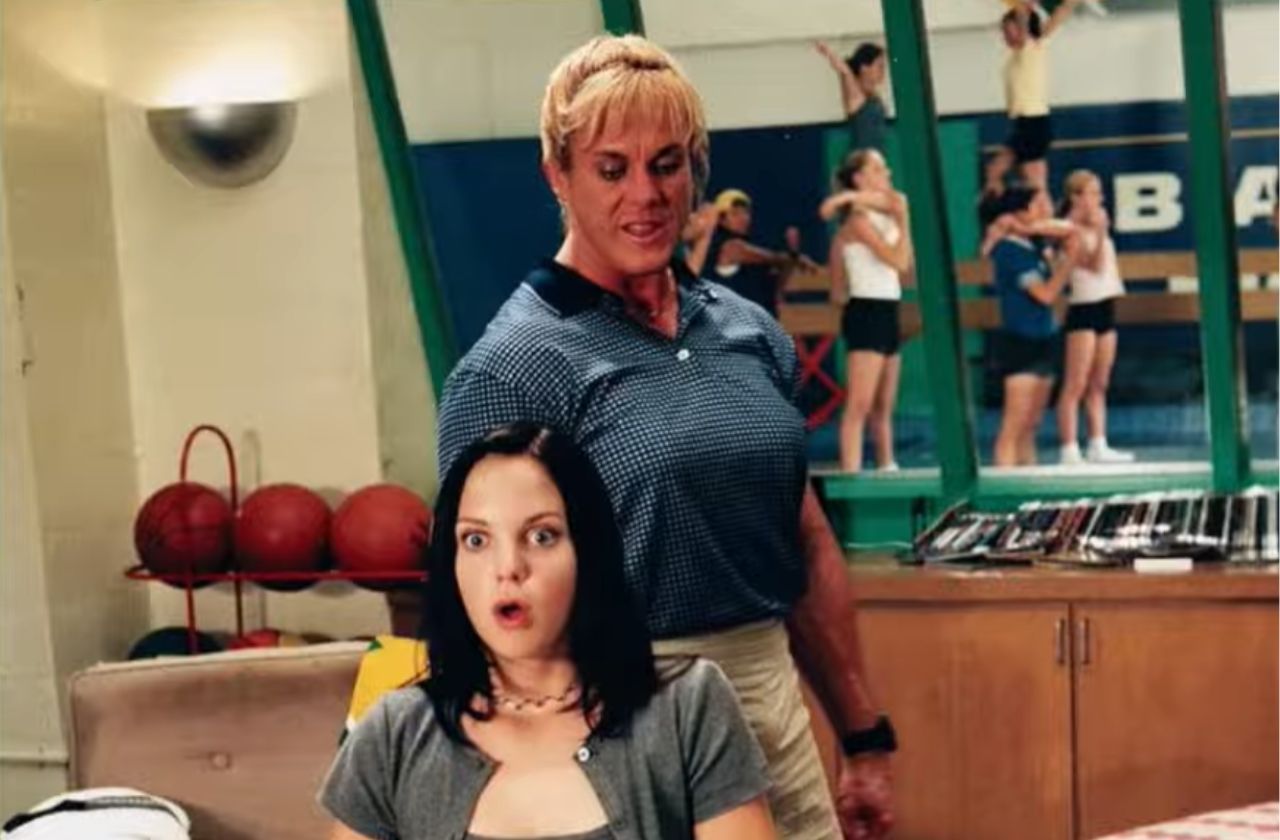 Jayne Trcka, conhecida por interpretar a Srta. Mann no filme "Todo Mundo em Pânico" | Reprodução