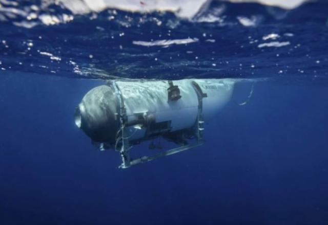 Submarino desapareceu no último domingo