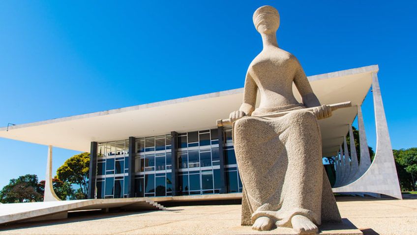 Julgamento da 'revisão da vida toda' é suspenso no STF