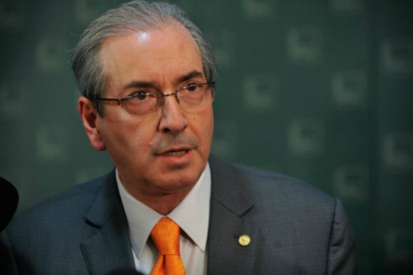 Supremo rejeita pedido de Eduardo Cunha para suspender processo de cassação Supremo rejeita pedido de Eduardo Cunha para suspender processo de cassação