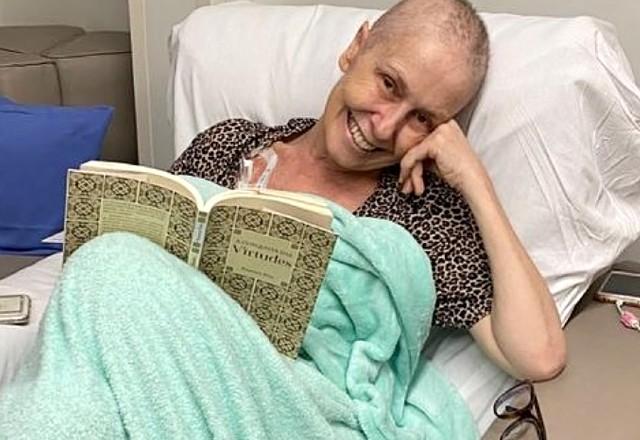 Jornalista Susana Naspolini morre, aos 49 anos, vítima de câncer Jornalista Susana Naspolini morre, aos 49 anos, vítima de câncer