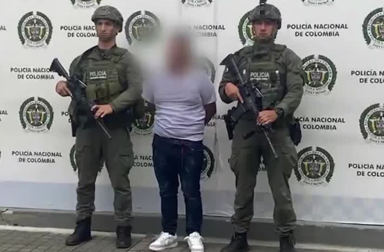 Detido foi identificado como José Alex Vitonco; ele é apontado como líder de um grupo dissidente das FARC | Reuters / Reprodução