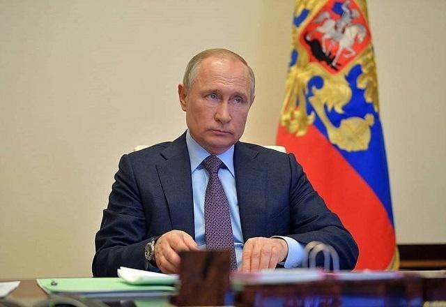 Putin: Rússia ajudará a superar crise de alimentos se sanções forem retiradas Putin: Rússia ajudará a superar crise de alimentos se sanções forem retiradas