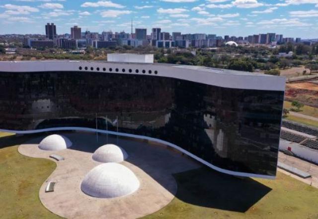 TSE determina multa para artistas que se manifestarem contra ou a favor de qualquer candidato no Lollapalooza | Divulgação/TSE