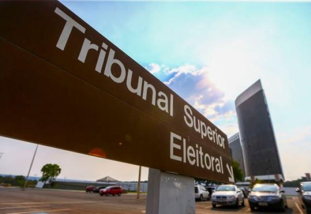 TSE x Jovem Pan: entenda o caso e veja análises de especialistas