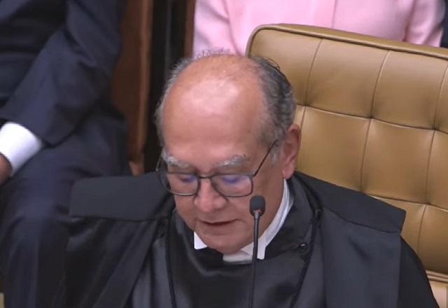 Gilmar Mendes discursando na cerimônia de posse de Barroso (Reprodução/TV Justiça)