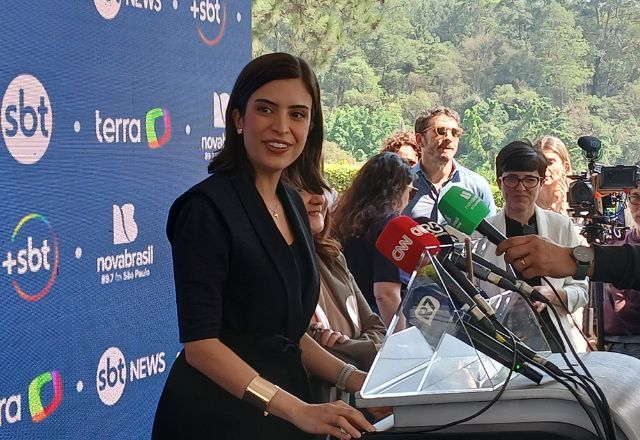 Tabata chega ao debate do SBT à Prefeitura de São Paulo: "meus adversários seguem apostando no circo e na lama"