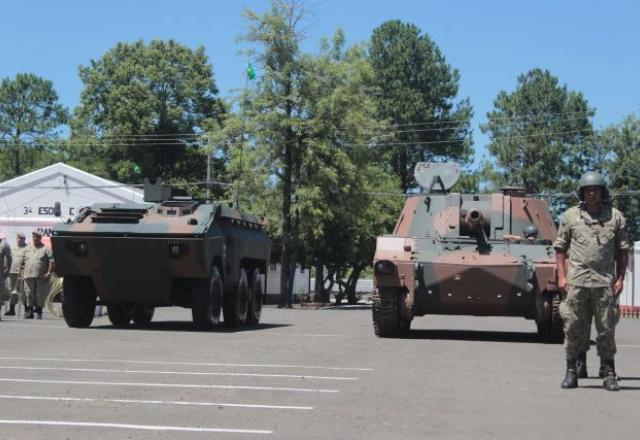 Tanques do Exército brasileiro | Marcelo Pinto