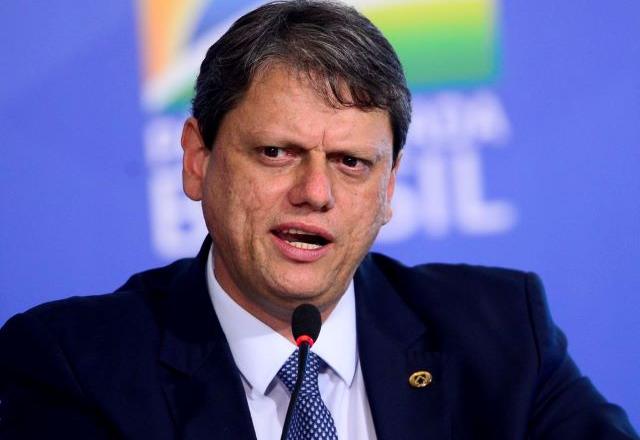 Tarcísio de Freitas