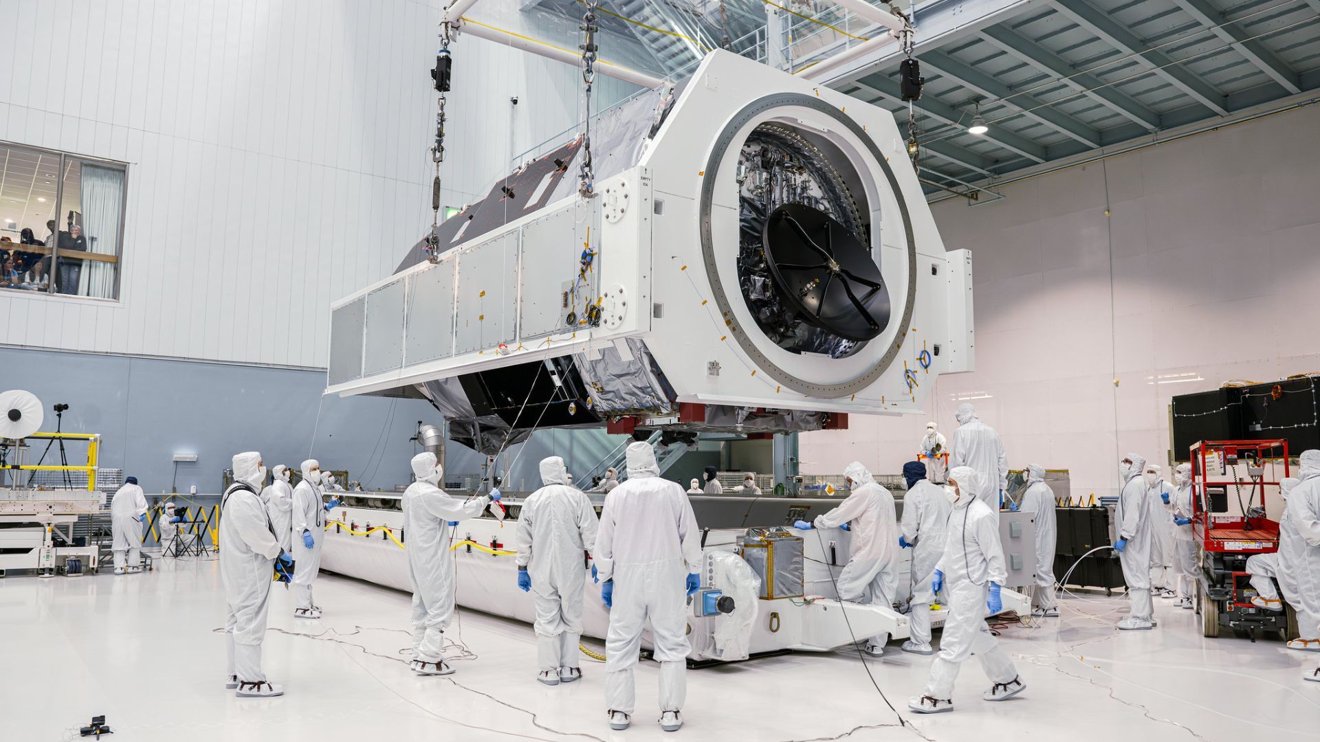 Nasa Lanca Telescopio Para Descobrir O Misterio Do Universo