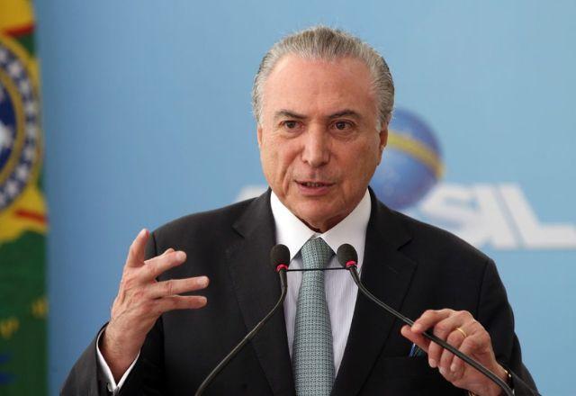 Temer ensaia candidatura à Presidência