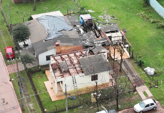  “Microexplosão” une tempestades intensas, com descarga elétrica e granizo e muita água | Brigada Militar/RS